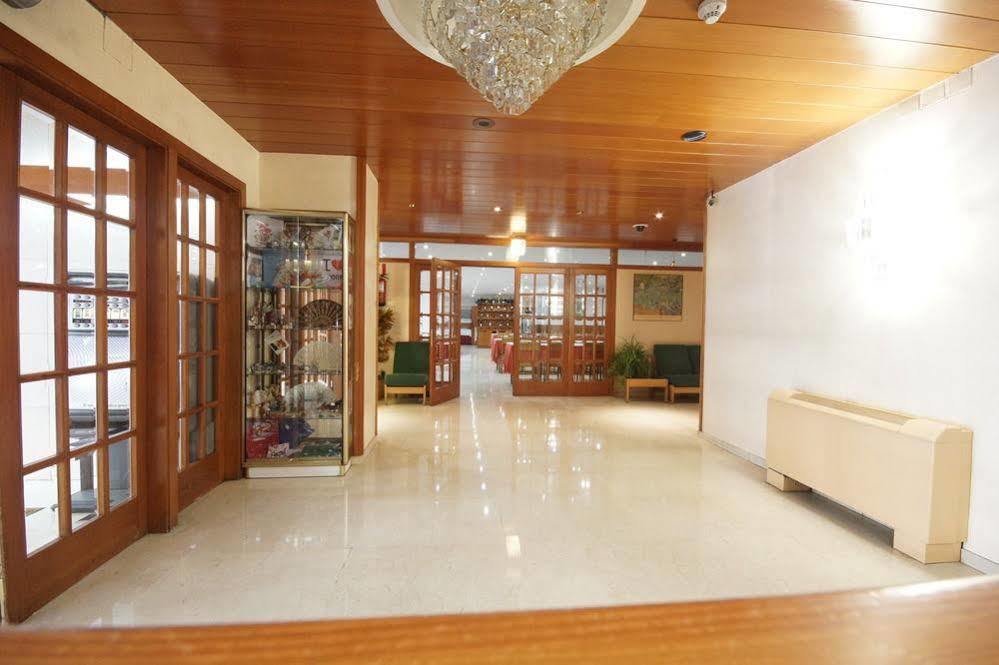 Hotel Folch Sant Julia de Loria Luaran gambar