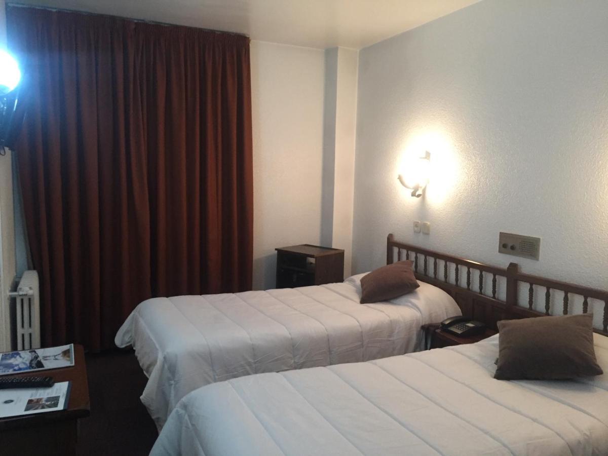 Hotel Folch Sant Julia de Loria Luaran gambar